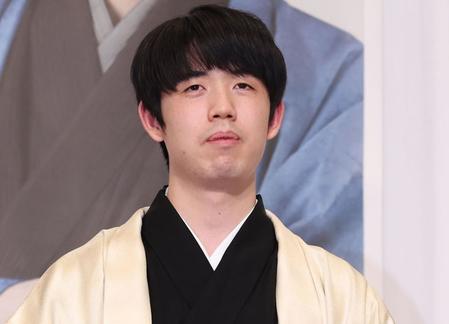 藤井棋王　公式戦初の持将棋“引き分け”「工夫が足りなくて」昼食はスパイシーカレーオムレツのせ