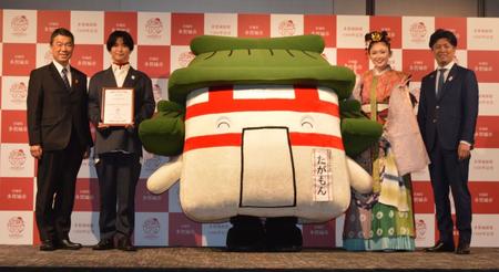 　イベントに出席した（左から）村井嘉浩宮城県知事、千葉雄大、たがもん、ゆうちゃみ、深谷晃祐多賀城市長