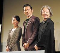 　トークショーを行った（左から）西川美和監督、本木雅弘、樹木希林さん（２０１６年１０月）