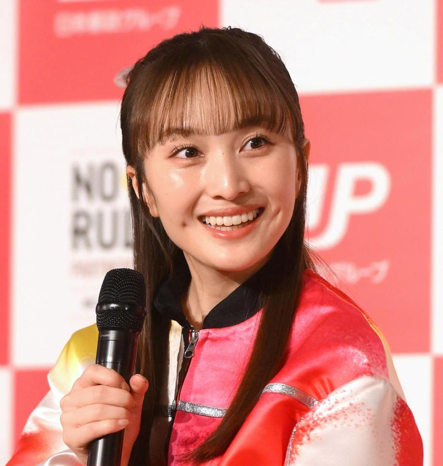 　日本郵政グループスポーツ応援アンバサダーに就任したももいろクローバーＺの百田夏菜子（撮影・堀内翔）