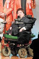 　第２８回東スポ映画大賞の授賞式に出席したホーキング青山さん＝２０１９年２月