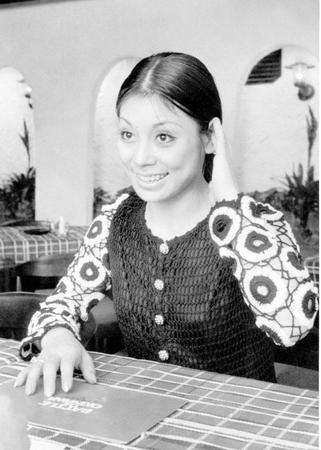 　エキゾチックな容貌と歌声で人気だった仲宗根美樹さん