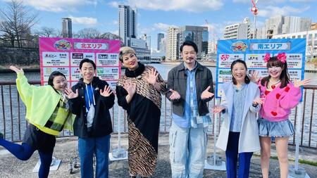 　記念写真に納まる（左から）島田珠代、織田信成、ナジャ・グランディーバ、小田井涼平、沢松奈生子、♡さゆり