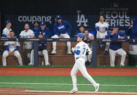 ドジャース戦が超速終了で地上波中継が苦慮？３時間枠も２時間２４分＆大谷は３打席で途中交代　特集映像＆真美子夫人の様子伝える