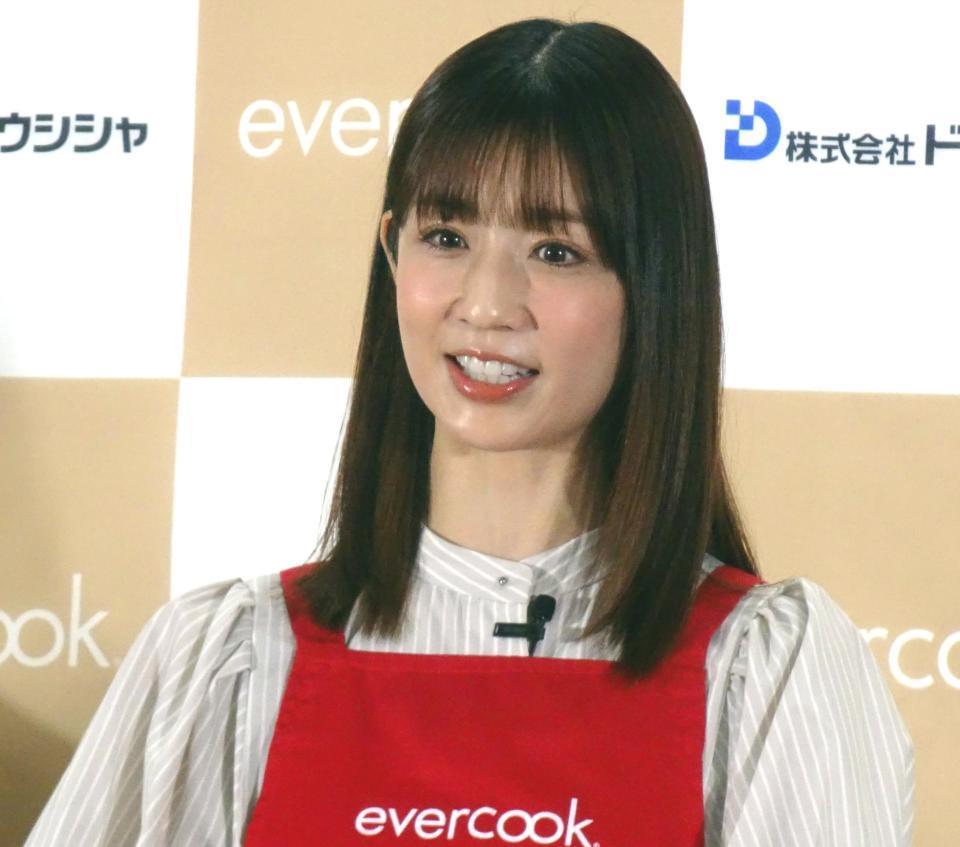 　「ｅｖｅｒｃｏｏｋ」のアンバサダーを務める小倉優子