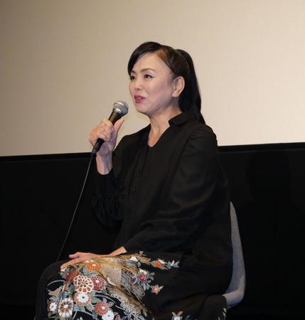 　夫・松田優作さんへの愛を笑顔で語る松田美由紀