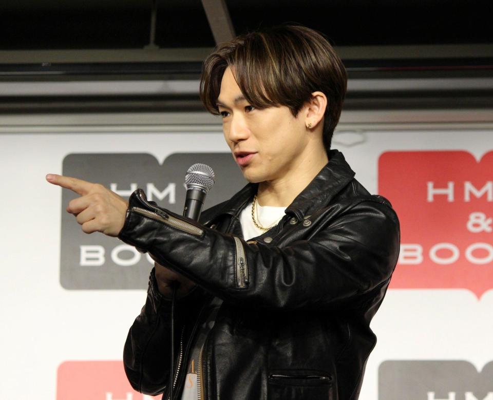 　初の写真集について語るＮＡＯＴＯ