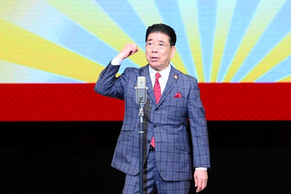 　「西川きよしのプレミアム大感謝祭」で漫談を披露する西川きよし©吉本興業