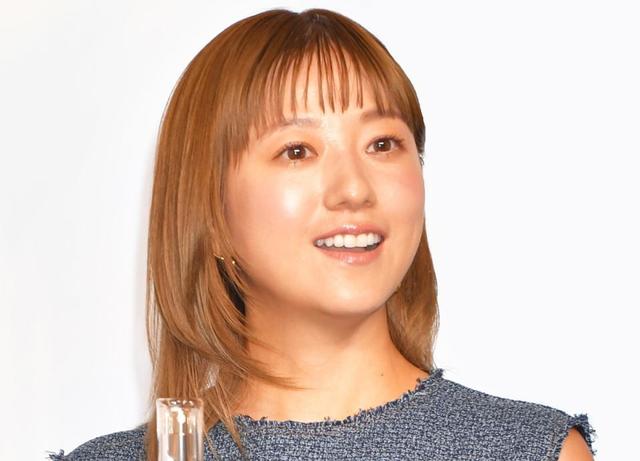 元AAA伊藤千晃 6歳長男が入学式でBOSSのオーダースーツ