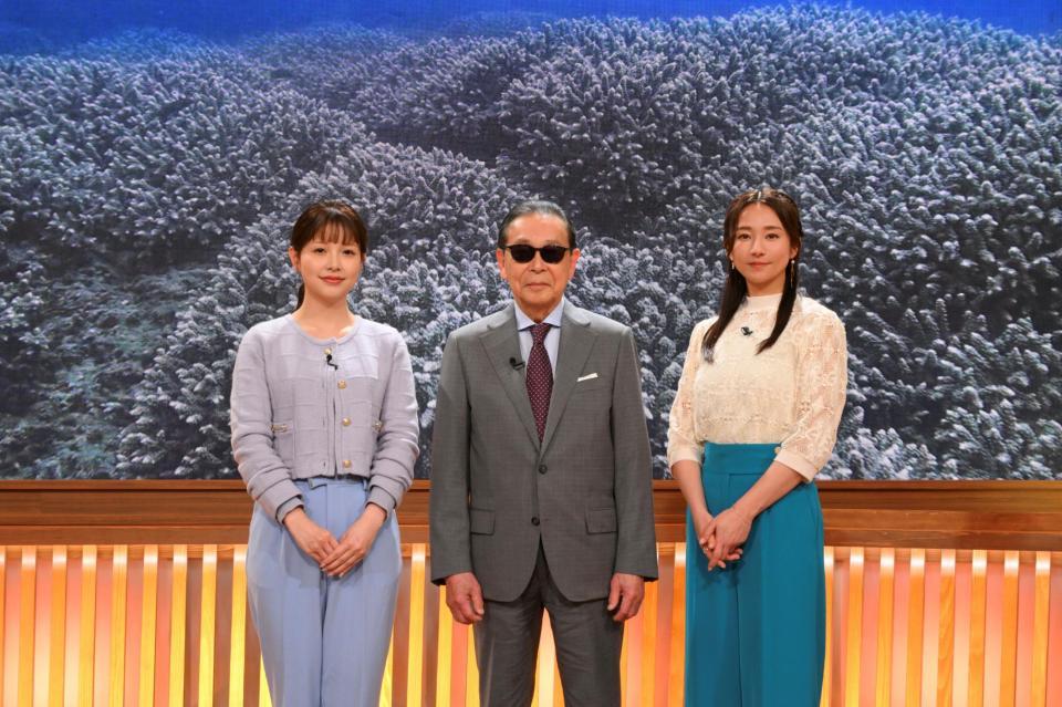 　番組出演する（左から）テレビ朝日・渡辺瑠海アナウンサー、タモリ、木村文乃