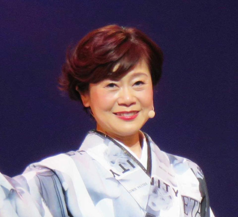 　神野美伽