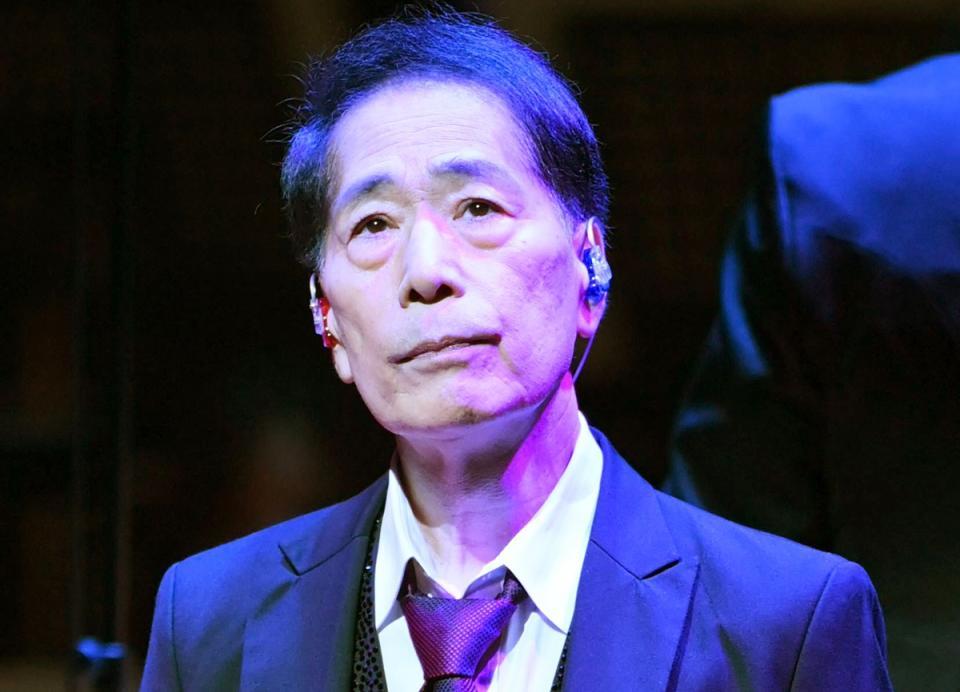 　稲垣潤一