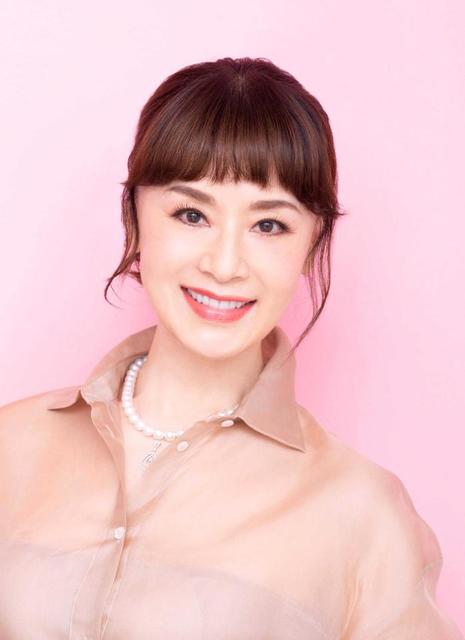 大地真央が映画初主演 デザイナー・コシノアヤコさん役 15歳から92 