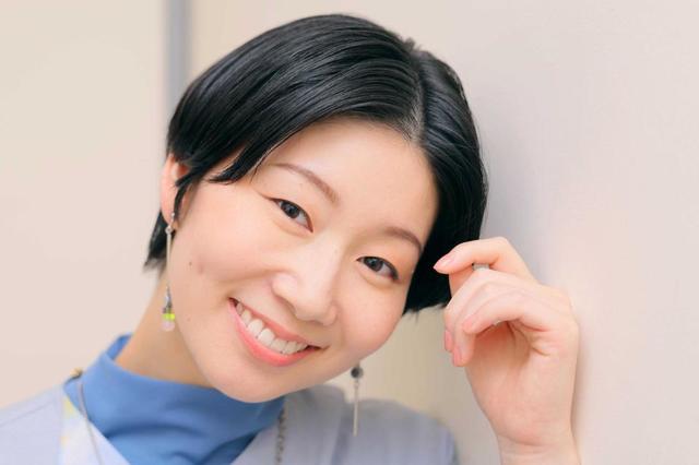 よねさん素顔はゲラだった！ 朝ドラ「虎に翼」男装姿で圧倒的存在感