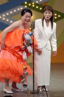 　今くるよさん（左）、今いくよさん＝０３年５月、吉本ＮＧＫ