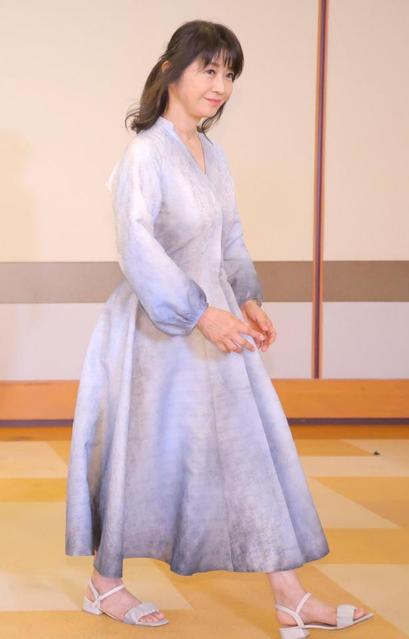 田中美佐子の変わらぬ美貌が3度見レベル ホントに64歳？ 錦鯉の