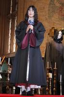 　ホグワーツの制服姿で登場した山本美月