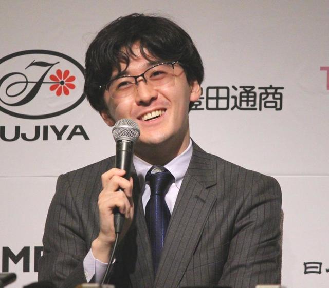 伊藤匠新叡王誕生！感想戦冒頭では目に涙をにじませる場面も