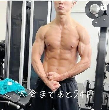 コロチキ西野のインスタグラム＠ｋｏｒｏｃｈｉｋｉ＿ｎｉｓｈｉｎｏより