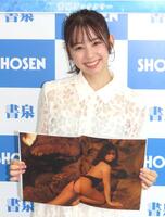 　ベビーフェイスが魅力的な小池里奈