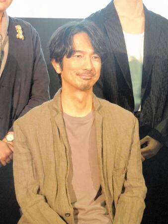 　木ノ下歌舞伎「三人吉三廓初買」製作発表会見に登場した眞島秀和