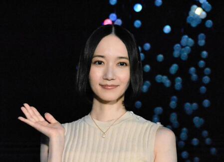 　「Ｐｅｒｆｕｍｅ　Ｄｉｓｃｏ－Ｇｒａｐｈｙ　２５年の軌跡と奇跡」開幕直前＆Ｐｅｒｆｕｍｅ周年企画記者発表会に登場したＰｅｒｆｕｍｅののっちこと大本彩乃