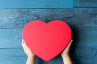 　女優・羽瀬川なぎが人気アパレルブランドのモデルを務めたことを明かした　※写真はイメージです（Hanasaki／stock.adobe)