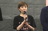 　登壇した戸田恵子