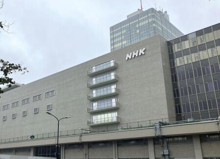 ＮＨＫ　尖閣発言問題の謝罪放送は女性アナが一人で出演にネット疑問視「高位の幹部が行うべき」「アナは責任ある立場？」