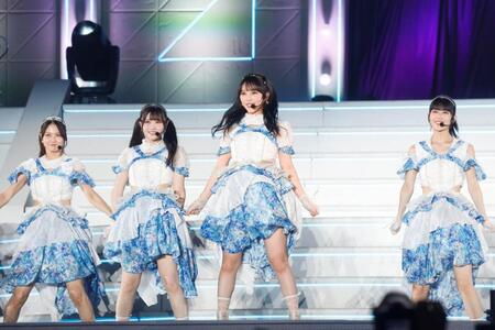 　「真夏の全国ツアー２０２４」ファイナルを行った乃木坂４６＝東京・神宮球場