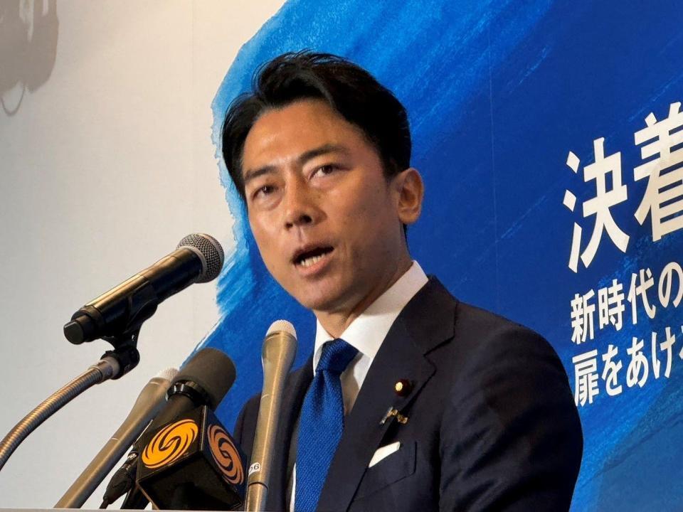 　会見する小泉進次郎元環境相（撮影・吉澤敬太）