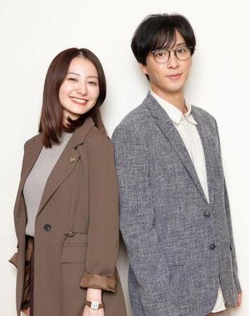 　高田里穂（左）と渡部秀©「バツコイ」製作委員会２０２４