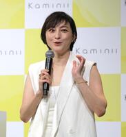 　イベントでトークする広末涼子（撮影・西岡正）