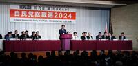 　自民党総裁選の所見発表演説会に臨む小泉進次郎氏（代表撮影）