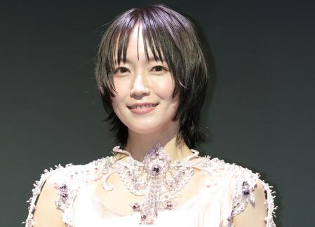 　吉岡里帆