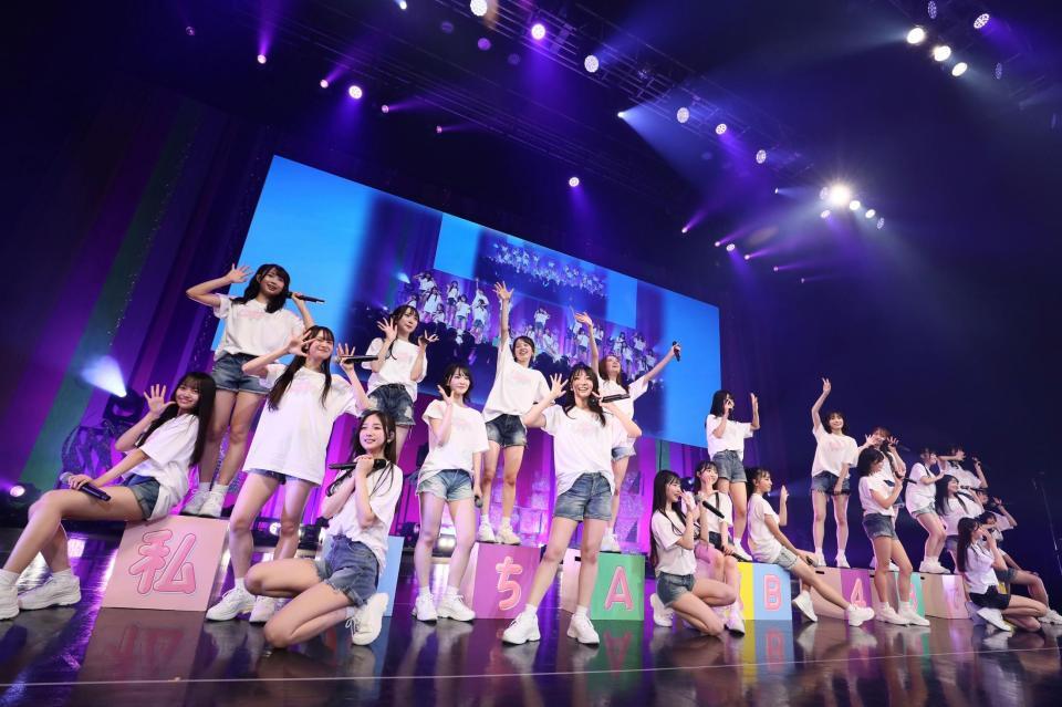 　あいさつまわりツアーを完走したＡＫＢ４８の若手メンバー　ⓒＡＫＢ４８