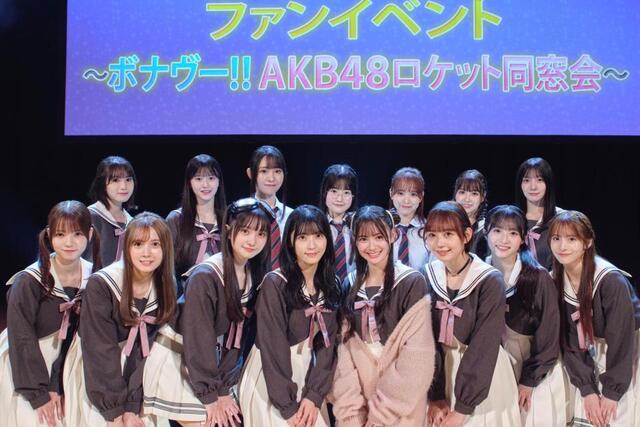 AKB48高橋彩音、26歳 JK制服姿に「身も心も17歳のつもり