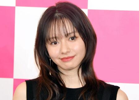 山本舞香、鳥取県知事から真っ赤なバラ一輪届く「ありがとうございます」１３日に結婚＆誕生日