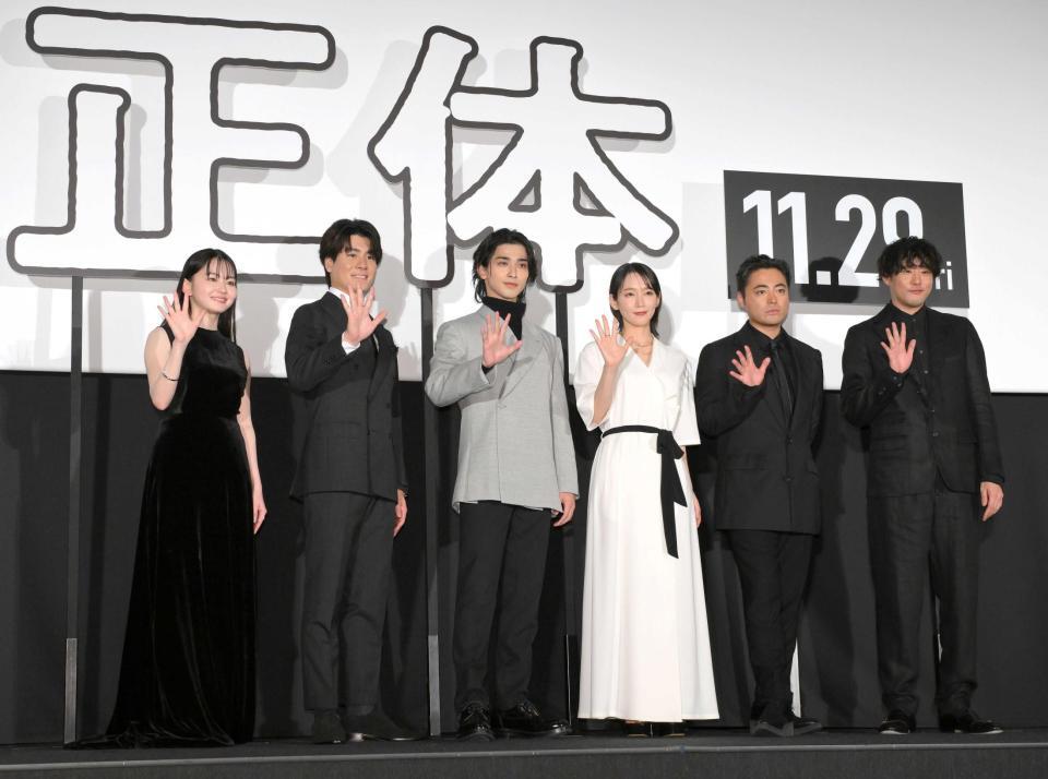 　（左から）山田杏奈、森本慎太郎、横浜流星、吉岡里帆、山田孝之、藤井道人監督（撮影・伊藤笙子）