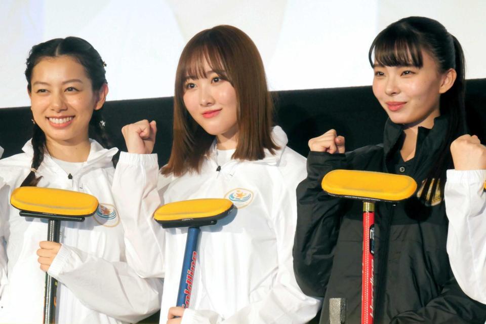 　（左から）長澤樹、本田望結、川口ゆりな