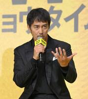 阿部寛 史上最高クラスの緊迫感もカメラが止まれば「チャーミング