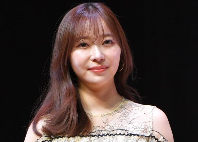 指原莉乃「32歳になりました！こわ！」誕生日報告 「年々若く