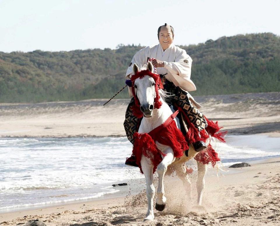 　「新・暴れん坊将軍」に出演する松平健