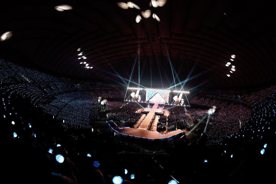 　東京ドームがファンのペンライトで染まった　ⓟ＆ⓒ　ＰＬＥＤＩＳ　Ｅｎｔｅｒｔａｉｎｍｅｎｔ