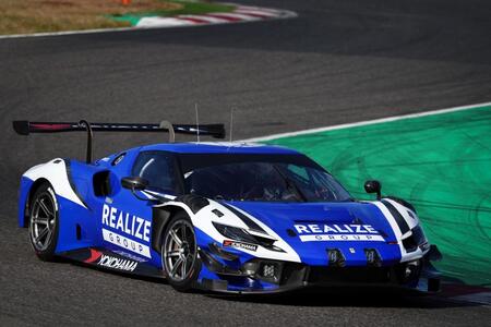 　ニュルブルクリンク２４時間レースに参戦する、ＫＯＮＤＯ　ＲＡＣＩＮＧのＦｅｒｒａｒｉ２９６　ＧＴ３