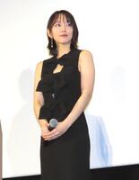 　舞台あいさつに出席した吉岡里帆