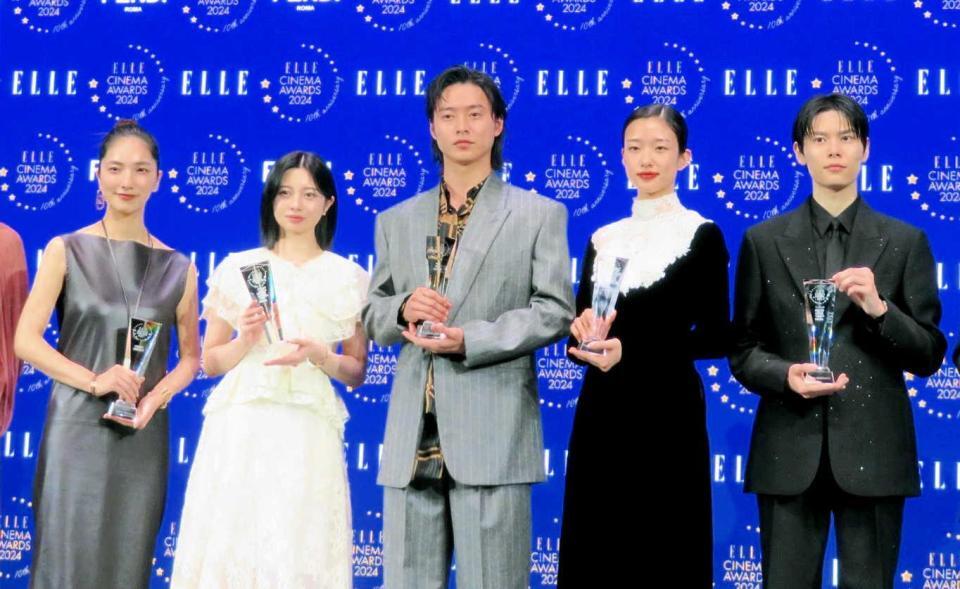 山﨑賢人「エル メン賞」受賞 主演映画「キングダム－」高評価に「自分の人生と一緒に歩んできた作品」/芸能/デイリースポーツ online