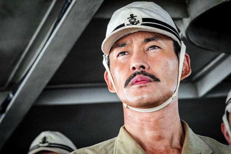 　主演の竹野内豊　©２０２５　Ｙｕｋｉｋａｚｅ　Ｐａｒｔｎｅｒｓ．