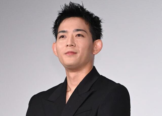 新版】YOUPAPER 竜星涼 掲載2ページ（ストレート）#5586 竜星涼 スマホ