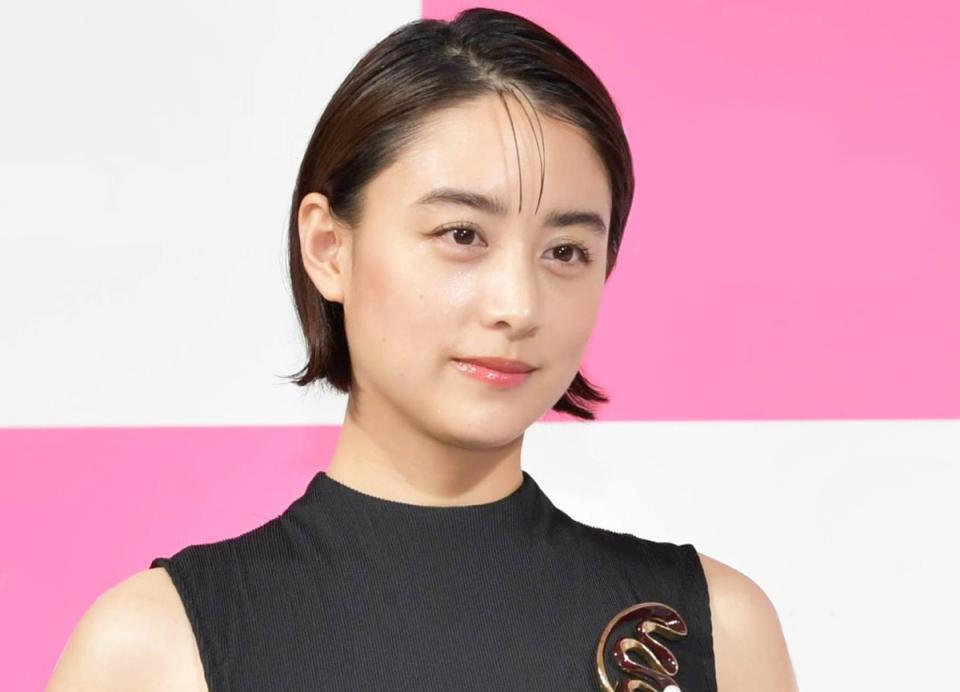 　山本美月（１０月撮影）